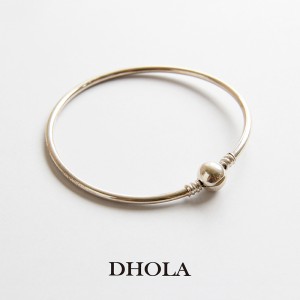 純銀手環21CM-(圓硬環)五角星固定扣式-白鑽