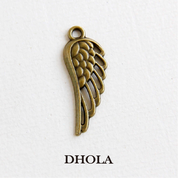 上耳縷空天使翅膀