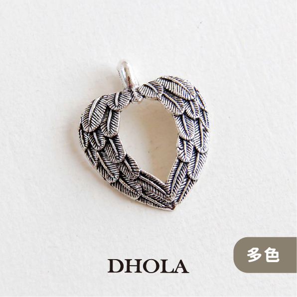 【2色】上耳中洞心型羽翼