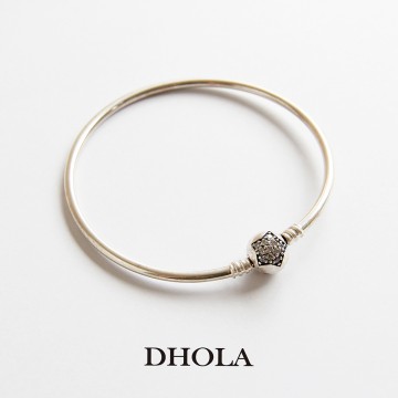 純銀手環21CM-(圓硬環)五角星固定扣式-白鑽