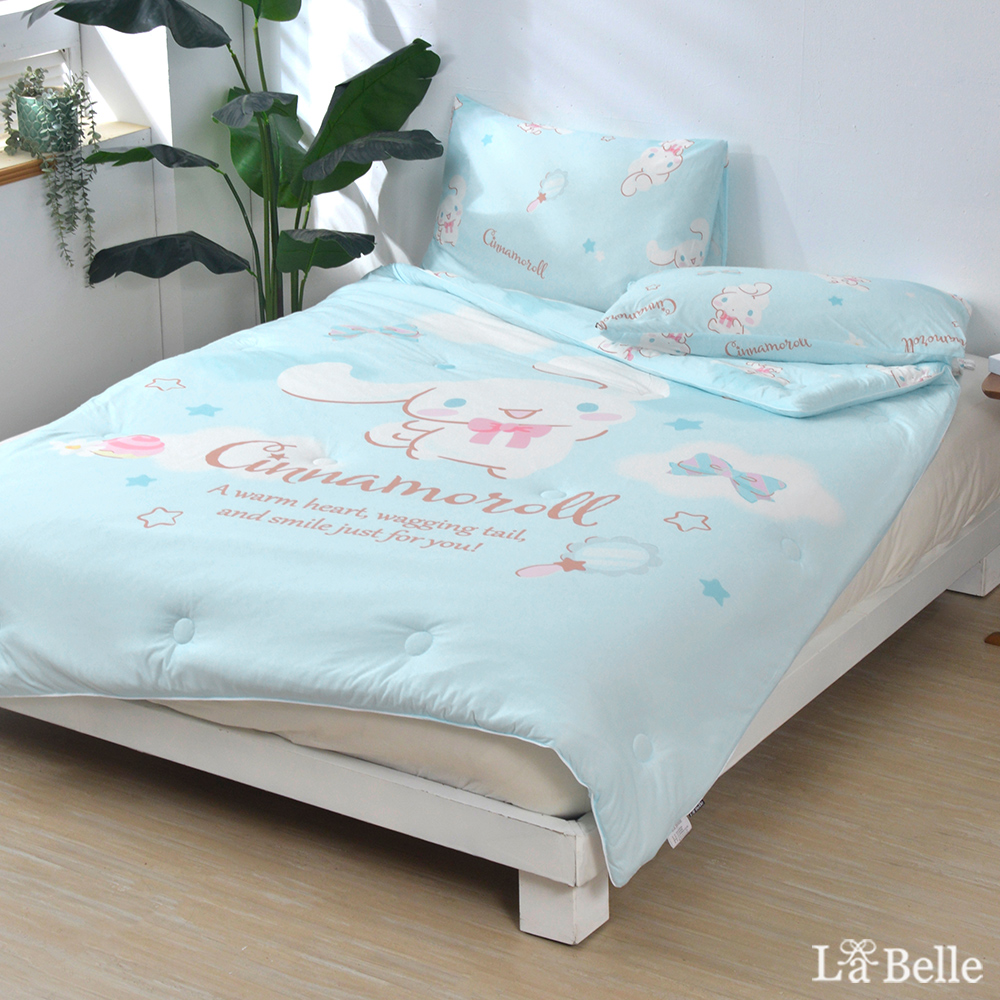 義大利La Belle《Sanrio-軟萌大耳狗喜拿》海島針織防蟎抗菌暖暖被150*195CM