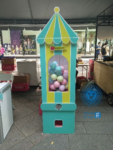 Rockit Apple 樂淇蘋果 客製化扭蛋機 x 東昇電玩 圓筒扭蛋機 扭蛋機出租 東昇 轉蛋機 客製化 A11 香堤大道