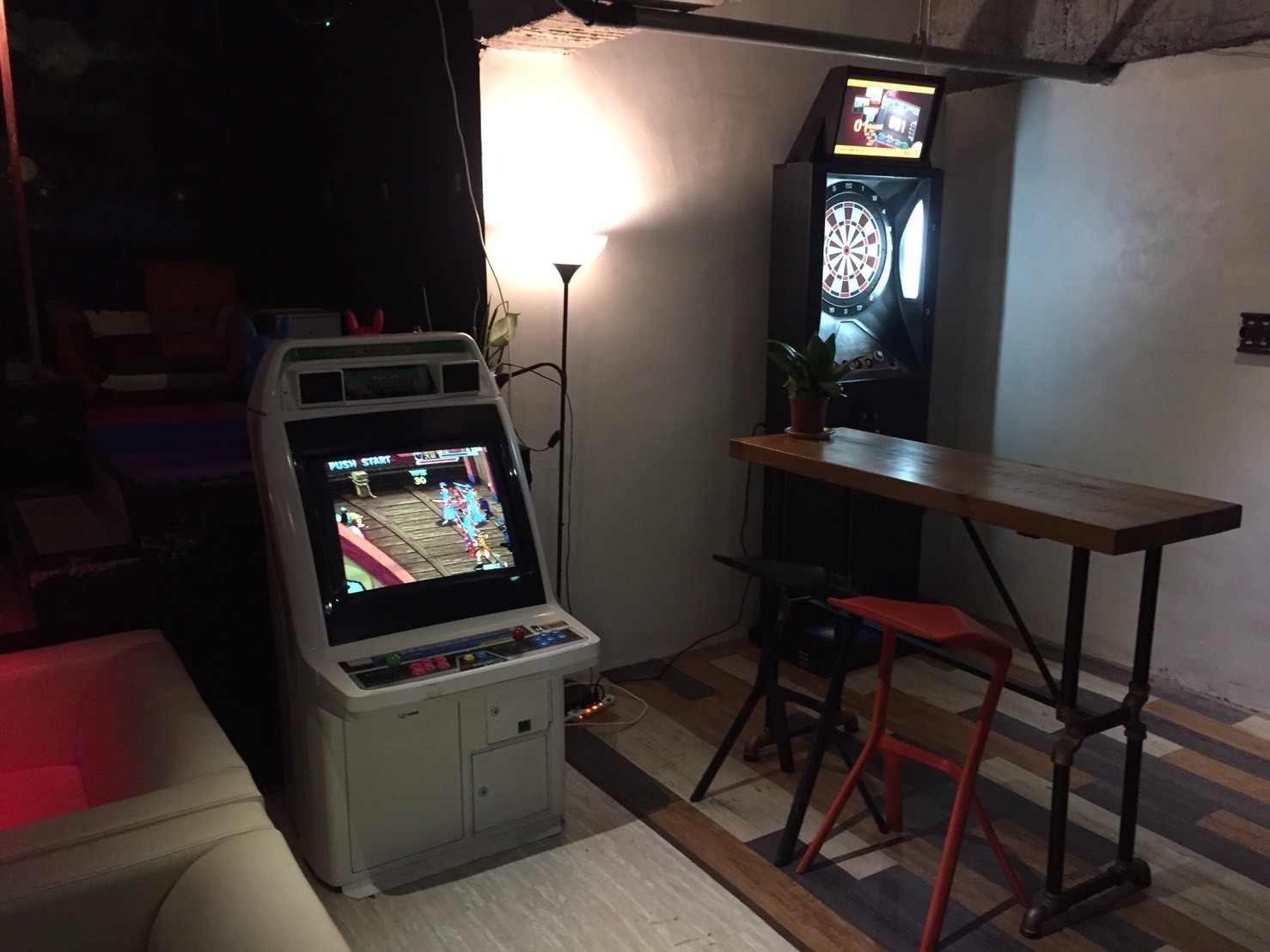 高雄市貝殼窩港都青年旅舍X東昇電玩