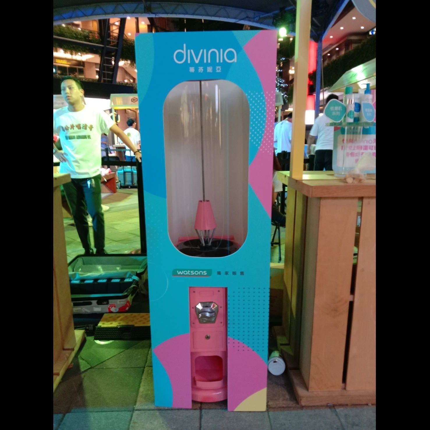 蒂芬妮亞 客製化扭蛋機X東昇電玩