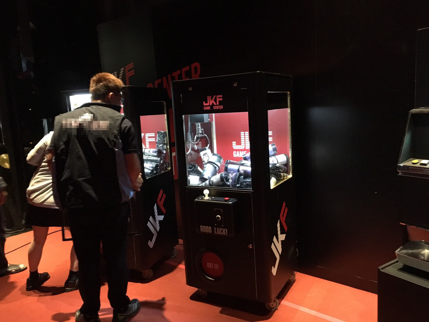 JKF百大女郎 客製化包圖娃娃機 客製化包圖拉霸機 X東昇電玩