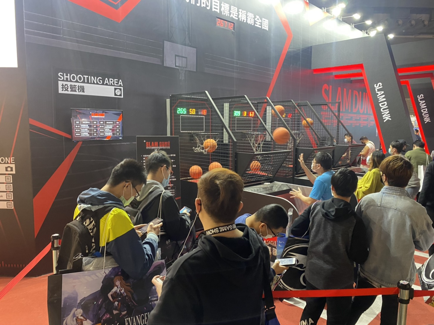 灌籃高手手遊展 客製化包圖籃球機 X東昇電玩
